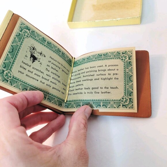 Vtg 1955 Brown & Bigelow Clover Design Light Brown Mens Wallet - Picture 3 of 5